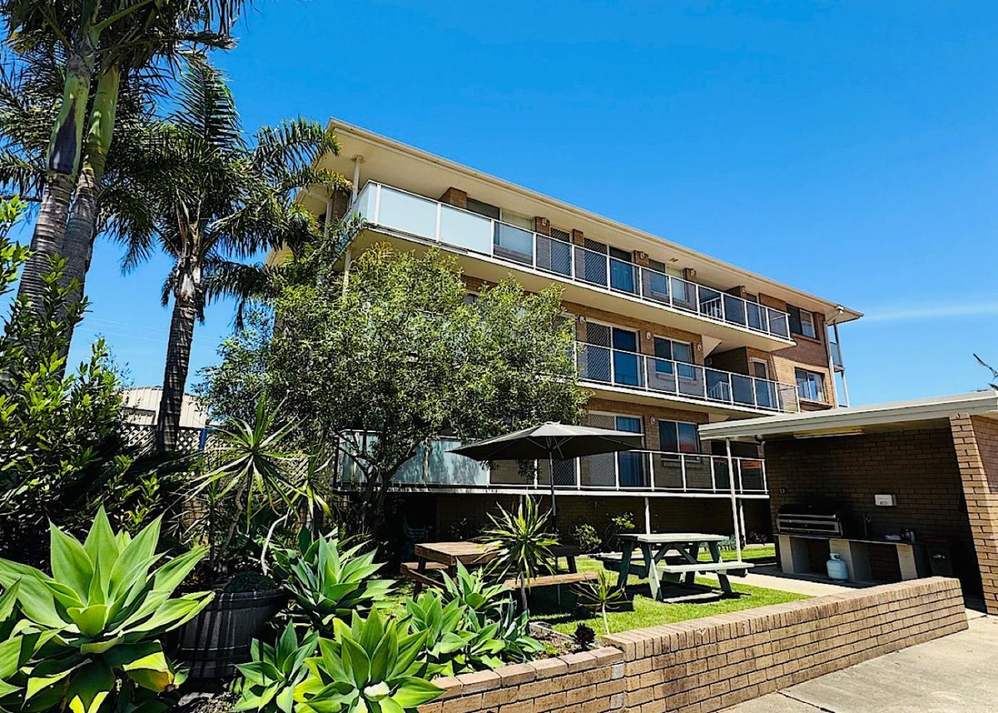 Narooma Palms Holiday Apartments Экстерьер фото