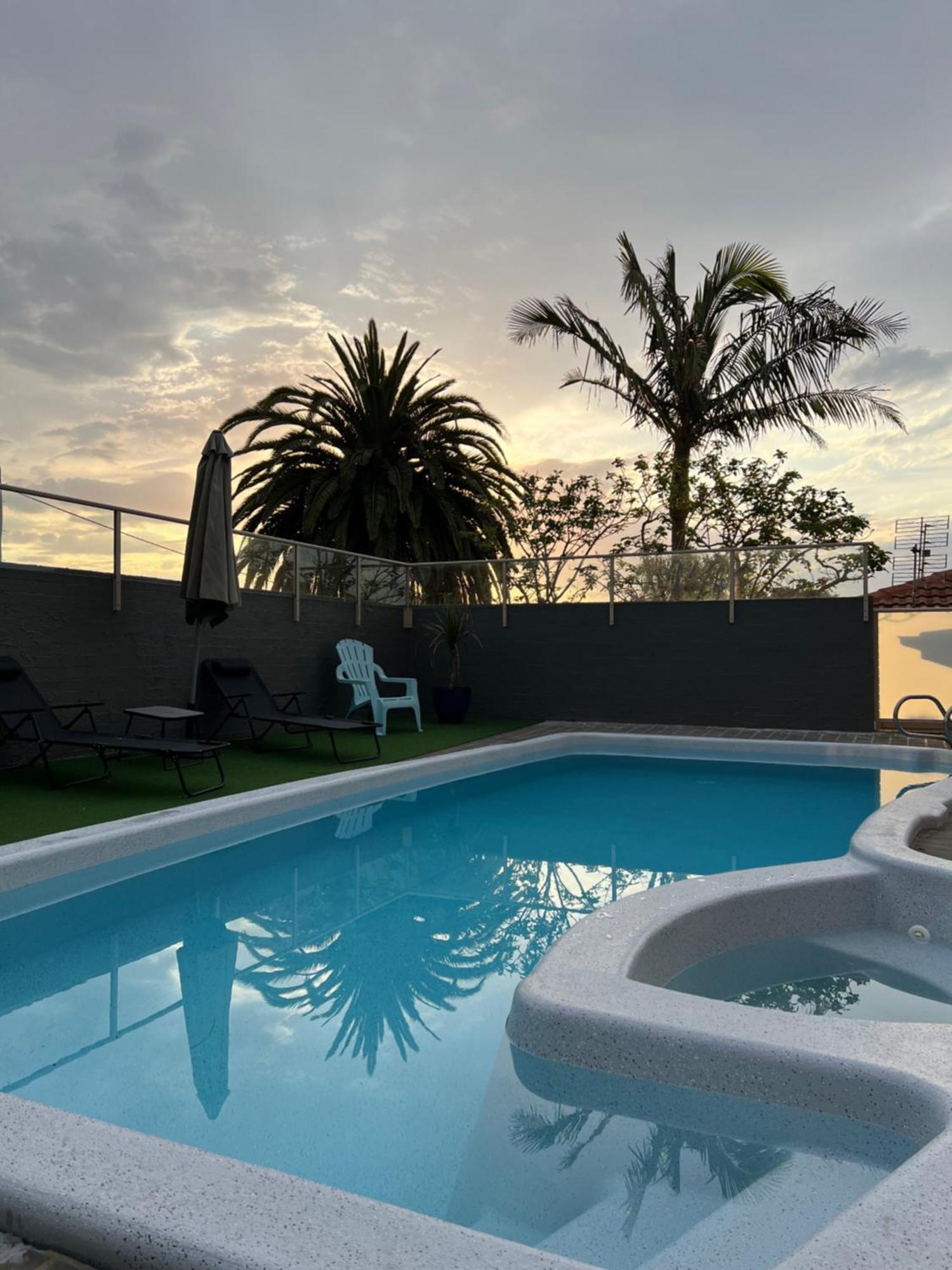 Narooma Palms Holiday Apartments Экстерьер фото
